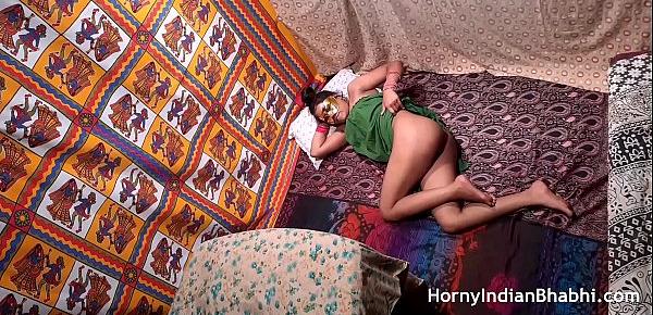 trendsIndian Aunty Horny For Her Nephew Showing Pussy To Get Fucked